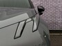 Lynk & Co 02 More 66 kWh | Klimaat warmtepomp | 445 km elektrisch bereik | Adaptive Cruise Control | Panoramadak | Harman Kardon Premium Audio Systeem | 360 graden camera | Dodehoekdetectie | Stoel/Stuurverwarming | Apple CarPlay/Android Auto | 20"LM-velgen | Elektrisch bedienbare voorstoelen met geheugenfunctie | Elektrisch bedienbare achterklep |