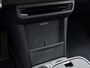 Lynk & Co 02 More 66 kWh | Klimaat warmtepomp | 445 km elektrisch bereik | Adaptive Cruise Control | Panoramadak | Harman Kardon Premium Audio Systeem | 360 graden camera | Dodehoekdetectie | Stoel/Stuurverwarming | Apple CarPlay/Android Auto | 20"LM-velgen | Elektrisch bedienbare voorstoelen met geheugenfunctie | Elektrisch bedienbare achterklep |
