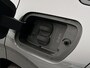 Lynk & Co 02 More 66 kWh | Klimaat warmtepomp | 445 km elektrisch bereik | Adaptive Cruise Control | Panoramadak | Harman Kardon Premium Audio Systeem | 360 graden camera | Dodehoekdetectie | Stoel/Stuurverwarming | Apple CarPlay/Android Auto | 20"LM-velgen | Elektrisch bedienbare voorstoelen met geheugenfunctie | Elektrisch bedienbare achterklep |