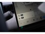 Lynk & Co 02 More 66 kWh | Klimaat warmtepomp | 445 km elektrisch bereik | Adaptive Cruise Control | Panoramadak | Harman Kardon Premium Audio Systeem | 360 graden camera | Dodehoekdetectie | Stoel/Stuurverwarming | Apple CarPlay/Android Auto | 20"LM-velgen | Elektrisch bedienbare voorstoelen met geheugenfunctie | Elektrisch bedienbare achterklep |