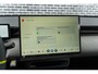 Lynk & Co 02 More 66 kWh | Klimaat warmtepomp | 445 km elektrisch bereik | Adaptive Cruise Control | Panoramadak | Harman Kardon Premium Audio Systeem | 360 graden camera | Dodehoekdetectie | Stoel/Stuurverwarming | Apple CarPlay/Android Auto | 20"LM-velgen | Elektrisch bedienbare voorstoelen met geheugenfunctie | Elektrisch bedienbare achterklep |