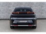 Lynk & Co 02 More 66 kWh | Klimaat warmtepomp | 445 km elektrisch bereik | Adaptive Cruise Control | Panoramadak | Harman Kardon Premium Audio Systeem | 360 graden camera | Dodehoekdetectie | Stoel/Stuurverwarming | Apple CarPlay/Android Auto | 20"LM-velgen | Elektrisch bedienbare voorstoelen met geheugenfunctie | Elektrisch bedienbare achterklep |