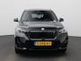 BMW iX1 xDrive30 Launch Edition 67 kWh M-PAKKET INTERIEUR & EXTERIEUR | PANORAMDAK | CAMERA | NAVIGATIE | SPORTSTOELEN | AMBIANTE VERLICHTING | STOEL & STUURVERWARMING | 20 INCH LMV | CLIMA | DAB | 12 MAANDEN BOVAG GARANTIE |