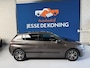 Peugeot 308 1.2 PureTech Style/ bj.2015 / panoramadak/navigatie/trekhaak/nieuwe distributie/cruise/NAP met 157586 km./APK 08/2027.