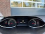 Peugeot 308 1.2 PureTech Style/ bj.2015 / panoramadak/navigatie/trekhaak/nieuwe distributie/cruise/NAP met 157586 km./APK 08/2027.
