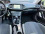 Peugeot 308 1.2 PureTech Style/ bj.2015 / panoramadak/navigatie/trekhaak/nieuwe distributie/cruise/NAP met 157586 km./APK 08/2027.