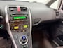 Toyota Auris 1.8 Full Hybrid Dynamic / DEALER ONDERHOUDEN / NETTE AUTO / AUTOMAAT