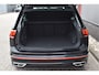 Volkswagen Tiguan 1.4 TSI eHybrid R-Line Business+ Virtual cockpit, Camera, Adaptive cruise, Stoel/Stuurverwarming