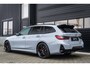 BMW 3-Serie M340i xDrive Vol|Pano|Trekhaak|Harman-Kardon|HuD|Carbon|