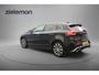 Volvo V40 1.5 T3 Nordic+ Automaat - Panorama, Navi, Camera, Leer, Memory, Stoelverw.