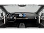 BMW iX xDrive40 Sportpakket - Trekhaak - Panoramadak - Multifunctionele stoelen voor - Getinte Ruiten -