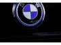 BMW iX xDrive40 Sportpakket - Trekhaak - Panoramadak - Multifunctionele stoelen voor - Getinte Ruiten -