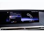 BMW iX xDrive40 Sportpakket - Trekhaak - Panoramadak - Multifunctionele stoelen voor - Getinte Ruiten -