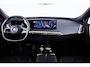 BMW iX xDrive40 Sportpakket - Trekhaak - Panoramadak - Multifunctionele stoelen voor - Getinte Ruiten -