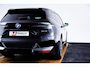 BMW iX xDrive40 Sportpakket - Trekhaak - Panoramadak - Multifunctionele stoelen voor - Getinte Ruiten -