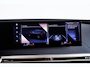 BMW iX xDrive40 Sportpakket - Trekhaak - Panoramadak - Multifunctionele stoelen voor - Getinte Ruiten -