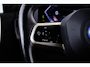 BMW iX xDrive40 Sportpakket - Trekhaak - Panoramadak - Multifunctionele stoelen voor - Getinte Ruiten -