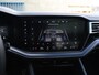 Volkswagen Touareg 3.0 TSi eHybrid 4MOTION R 462pk DSG | Lederen bekleding | Trekhaak | Panoramadak | LED Matrix | Memoryseats | Dynaudio | Elektrische achterklep | HUD |