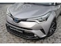 Toyota C-HR / C-HR+ 1.8 Hybrid Executive, BSM, Stoelverwarming, Trekhaak, Stuurverwarming, Parkeersensoren.