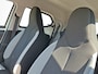Toyota Aygo 1.0 VVT-i x-play | Airco | Geblindeerde achterruiten | 15" Velgen + all Season | Achteruitrijcamera | Elektrische ramen voor | Elektrisch verstelbare buitenspiegels |