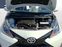 Toyota Aygo 1.0 VVT-i x-play | Airco | Geblindeerde achterruiten | 15" Velgen + all Season | Achteruitrijcamera | Elektrische ramen voor | Elektrisch verstelbare buitenspiegels |