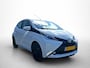 Toyota Aygo 1.0 VVT-i x-play | Airco | Geblindeerde achterruiten | 15" Velgen + all Season | Achteruitrijcamera | Elektrische ramen voor | Elektrisch verstelbare buitenspiegels |