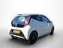 Toyota Aygo 1.0 VVT-i x-play | Airco | Geblindeerde achterruiten | 15" Velgen + all Season | Achteruitrijcamera | Elektrische ramen voor | Elektrisch verstelbare buitenspiegels |