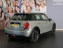 MINI Cooper 5-Deurs 1.5 *Dealer onderhouden!* - Alarm klasse 3 - Navi - Cruise - Sensor Achter -