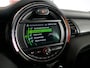 MINI Cooper 5-Deurs 1.5 *Dealer onderhouden!* - Alarm klasse 3 - Navi - Cruise - Sensor Achter -