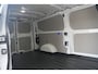 Ford E-Transit Custom 340 L2H1 Limited 71 kWh 218pk - LED - Carplay - Stoelverwarming - Keyless - Cruise - Rijklaar