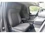 Ford E-Transit Custom 340 L2H1 Limited 71 kWh 218pk - 1+1 stoel - Stoelverwarming - Carplay - Camera - LED - Rijklaar
