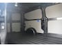 Ford E-Transit Custom 340 L2H1 Limited 71 kWh 218pk - 1+1 stoel - Stoelverwarming - Carplay - Camera - LED - Rijklaar