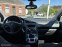 Peugeot 5008 1.6 | 7P | TREKHAAK | ZEER LANGE APK