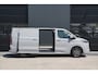 Ford E-Transit Custom 340 L2H1 Limited 71 kWh 218pk - 2x Schuifdeur - AGR Bestuurdersstoel - ACC - B&O - Navi - Stoel/Stuurverwarming - 360 Camera - Blindspot - Rijklaar