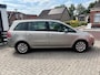 Opel Zafira 2.2 Temptation 7 persoon | airco | trekhaak | cruise | nieuwe apk