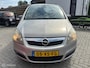 Opel Zafira 2.2 Temptation 7 persoon | airco | trekhaak | cruise | nieuwe apk