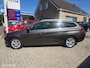 Peugeot 308 SW 1.2 PureTech Blue Lease Premium | trekhaak | cruise | clima | panoramadak | nw apk | nette