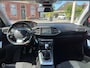Peugeot 308 SW 1.2 PureTech Blue Lease Premium | trekhaak | cruise | clima | panoramadak | nw apk | nette