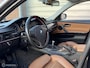 BMW 3-Serie Touring 318i Corporate Lease Luxury Line