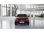 Mercedes-Benz C-klasse 300 e AMG Line Limited | Trekhaak | Panoramadak | Rijassistentiepakket Plus | 360 graden camera | Stoelverwarming |