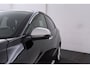 Honda HR-V 1.5 i-VTEC Elegance | Org NL | 42.000 KM! | Trekhaak | Camera | Navigatie | Magic Seats | Stoelverwarming | Dealer Ond.