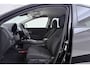 Honda HR-V 1.5 i-VTEC Elegance | Org NL | 42.000 KM! | Trekhaak | Camera | Navigatie | Magic Seats | Stoelverwarming | Dealer Ond.