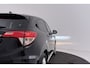 Honda HR-V 1.5 i-VTEC Elegance | Org NL | 42.000 KM! | Trekhaak | Camera | Navigatie | Magic Seats | Stoelverwarming | Dealer Ond.