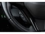 Honda HR-V 1.5 i-VTEC Elegance | Org NL | 42.000 KM! | Trekhaak | Camera | Navigatie | Magic Seats | Stoelverwarming | Dealer Ond.