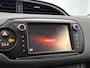 Toyota Yaris 1.3 VVT-i Aspiration Direct leverbaar!