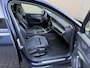 Audi A6 Avant 55 TFSI e Quattro S-edition Competition 367pk | Sportstoelen leder/alcantara | Virtual cockpit | Apple CarPlay | Navigatie | Adaptieve cruise | Lane assist | 19 inch velgen | LED | DAB | Stoel&stuurverwarming | Dodehoekdetectie | Elektrische achterklep | Volledig dealeronderhouden