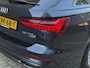 Audi A6 Avant 55 TFSI e Quattro S-edition Competition 367pk | Sportstoelen leder/alcantara | Virtual cockpit | Apple CarPlay | Navigatie | Adaptieve cruise | Lane assist | 19 inch velgen | LED | DAB | Stoel&stuurverwarming | Dodehoekdetectie | Elektrische achterklep | Volledig dealeronderhouden