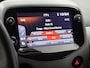 Toyota Aygo 1.0 VVT-i x-Joy Cabrio Dak | Dealer onderhouden | Climate Control | 15" Velgen | Apple CarPlay/Android Auto | Achteruitrijcamera | Automatische verlichting | Elektrisch verstelbare Spiegels |