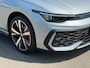 Volkswagen Golf 1.5 272pk eHybrid GTE | Trekhaak | Led mistlampen | Head up | IQ light | Rijklaar incl. garantie