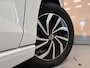 Volkswagen Polo 1.0 TSI Life Business | CLIMA | CAR PLAY | NAVI |